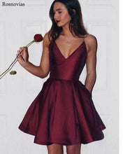 Charger l'image dans la galerie, Simple Cheap Graduation Dresses 2020 V Neck Backless Mini Prom Party Dresses Vestido Festa Curto Customized Homecoming Dresses
